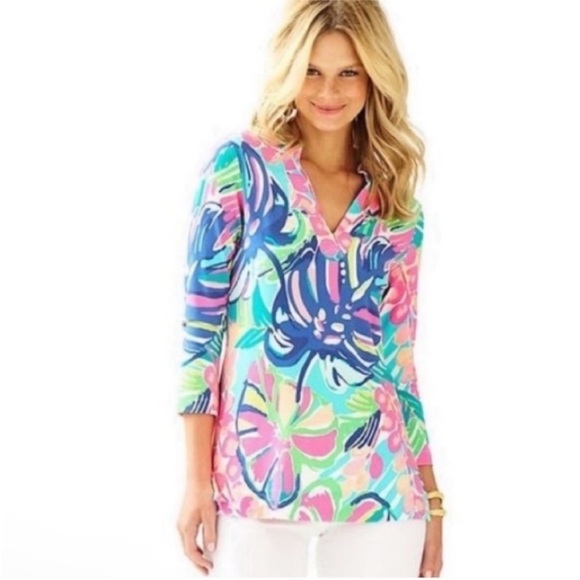 Lilly Pulitzer Tunic in Exotic Garden EUC - Picture 1 of 14
